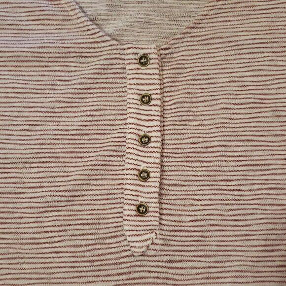 Melrose and Market‎ Button Front Stripe Tank White Red Fire Stripe Size 2X NWOT - Picture 3 of 5